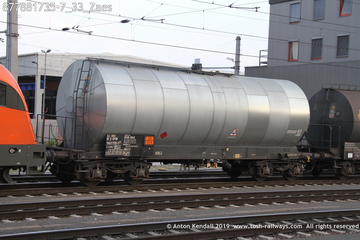 877881735-7_33_Zaes.JPG